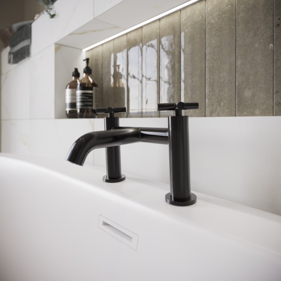 Axis bath filler